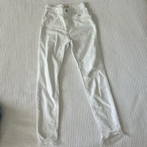 Levi’s 721 high rise skinny ankle jeans.